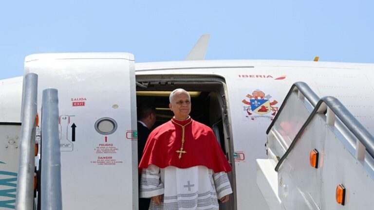 Tres días, millones de personas y un posible Papamóvil: qué se sabe de la visita de León XIV a la Argentina