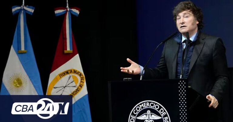 Javier Milei encabeza el acto por el 142º aniversario de la Bolsa de Comercio de Rosario
