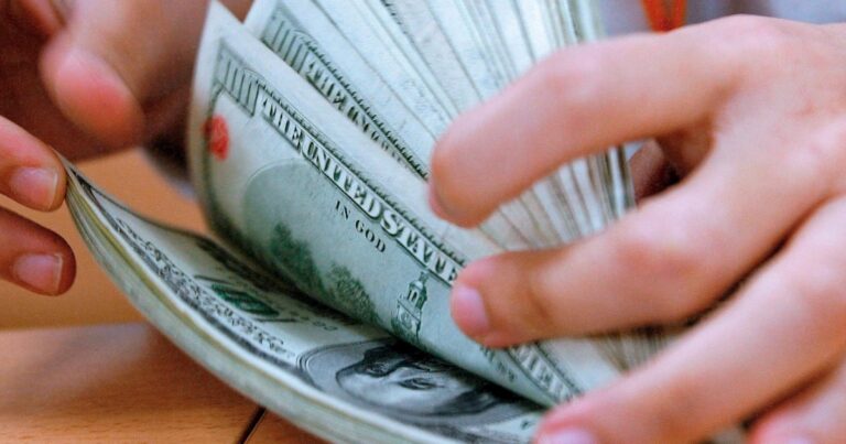 Dólar blue, dólar hoy: a cuánto cotizan el viernes 28 de agosto de 2026 - Clone