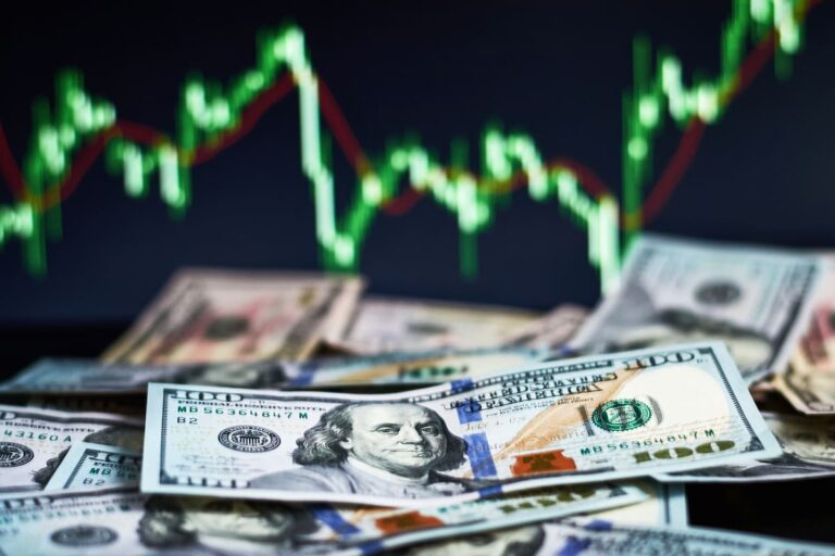 El dólar mayorista sigue arriba de los $1500: los motivos y las expectativas del mercado