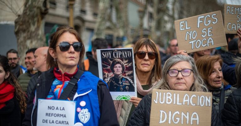 Los jubilados rechazaron el uso del Fondo de Garantía de Sustentabilidad para los créditos de Caputo