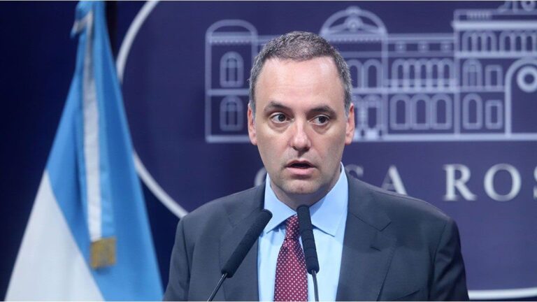 Adorni debe responder ante la Justicia por las diferencias detectadas en su patrimonio