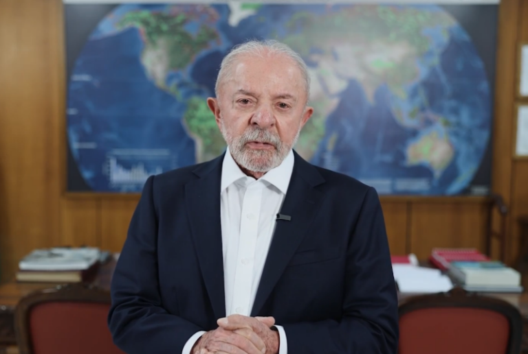 Lula acusó a la derecha brasileña de recurrir a Trump en plena campaña electoral