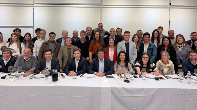 Macri abre espacio a Lacunza mientras se enfría el diálogo entre el PRO y La Libertad Avanza