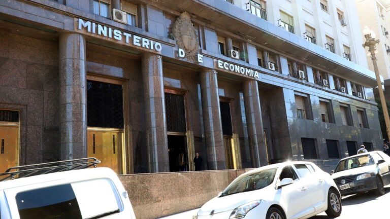 El Presupuesto 2026 quedó bajo presión por el avance del gasto y los errores de proyección