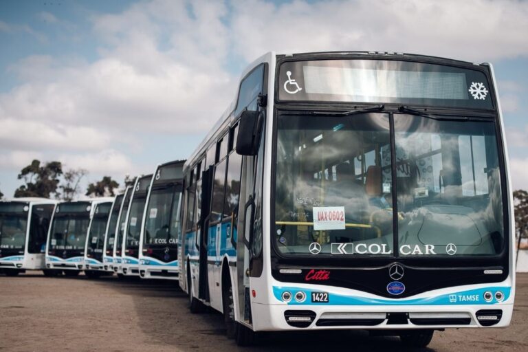 Transporte urbano de Córdoba: acuerdo salarial con subas, bonos y pagos hasta noviembre