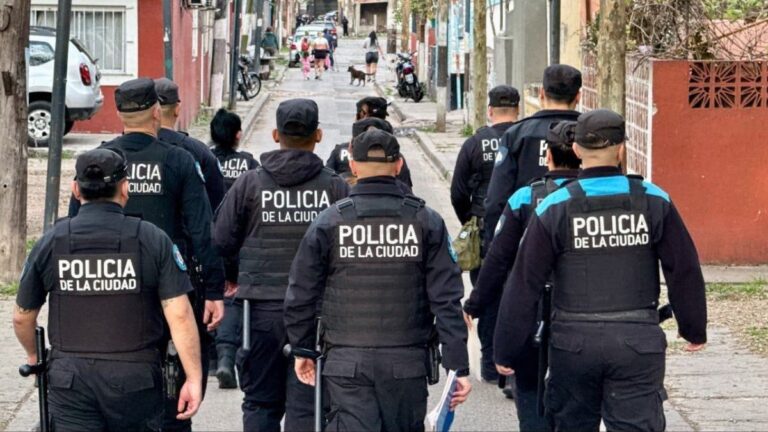 La Ciudad desplegó más de 1.500 agentes en 15 villas y barrios porteños