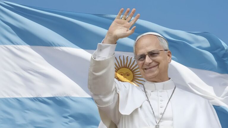 León XIV visitará la Argentina del 8 al 11 de noviembre: cuánto cuesta viajar para verlo