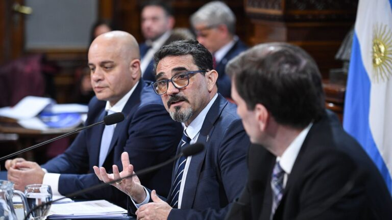 El Gobierno volverá a licitar Intercargo con una base inferior a los u$s45 millones
