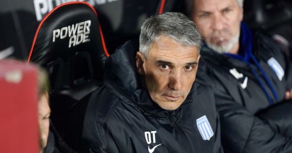 Racing prepara un posible cambio de esquema para enfrentar a Boca