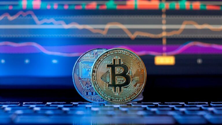 Bitcoin rebota hasta los u$s84.000 y las criptomonedas recuperan terreno
